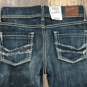 BKE Addison capris. New with tags.